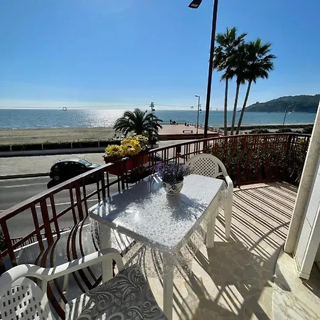 Scauri Апартаменты Минтурно